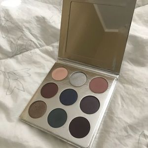 Kylie Cosmetics Kyshadow- Holiday Edition Palette